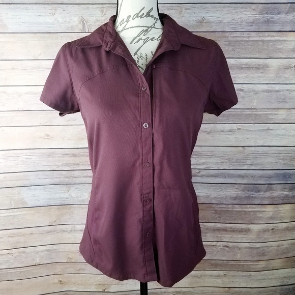 Columbia Tops - ⬇️$20 COLUMBIA Titanium Omni Shade Button Up Shirt